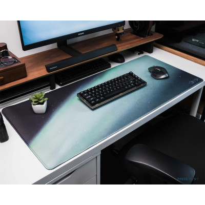 Press Play Noise Deskmat - Aurora